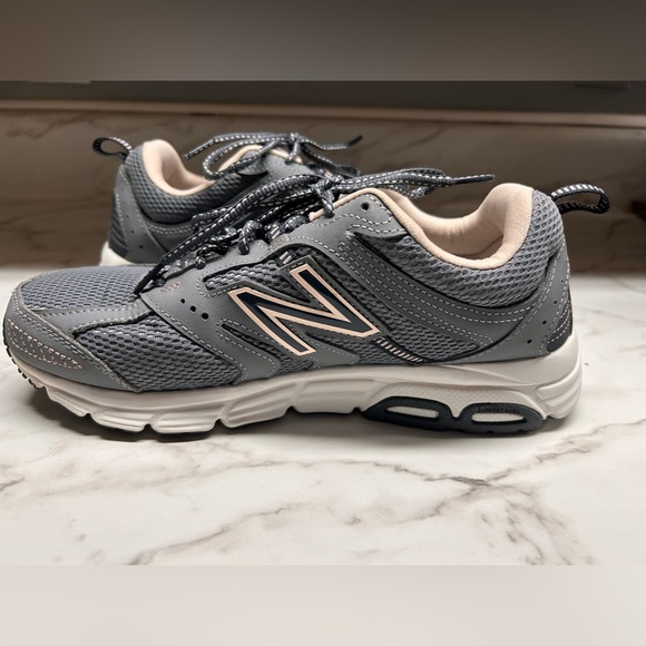 New Balance Shoes - Size 10 - New Balance 430 Grey
